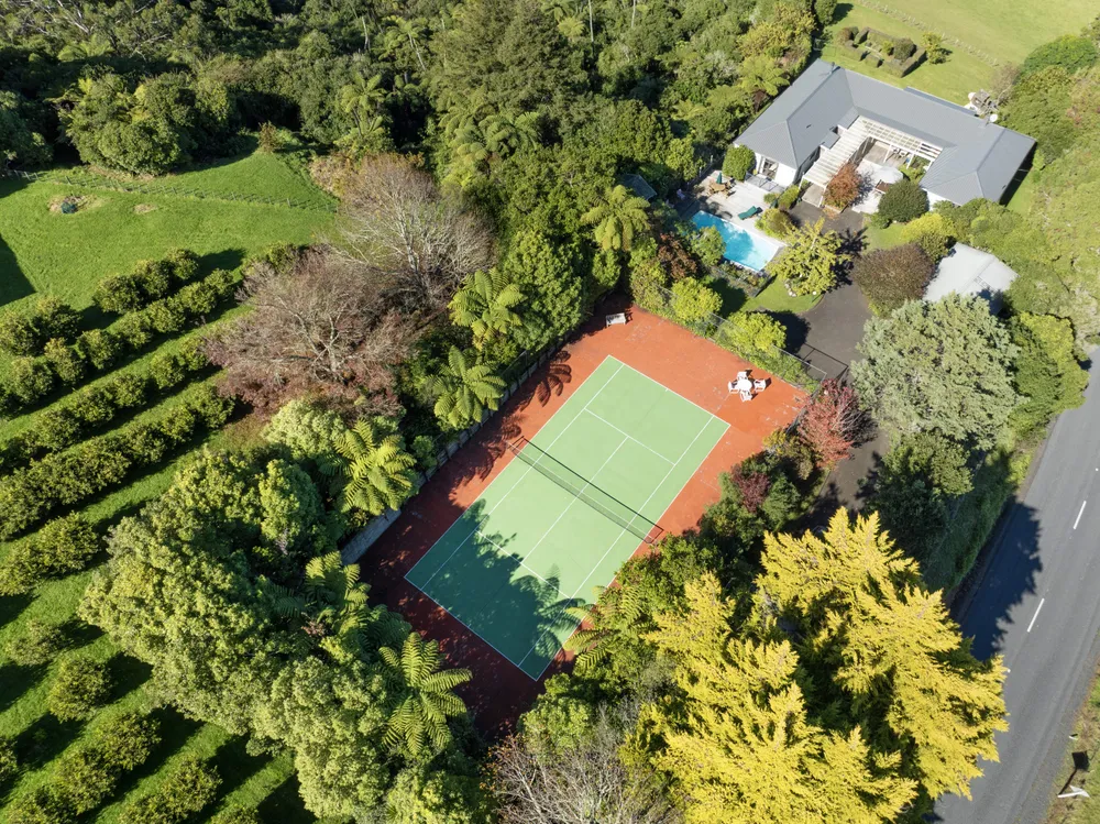 Photos of 438 Pinnacle Hill Road