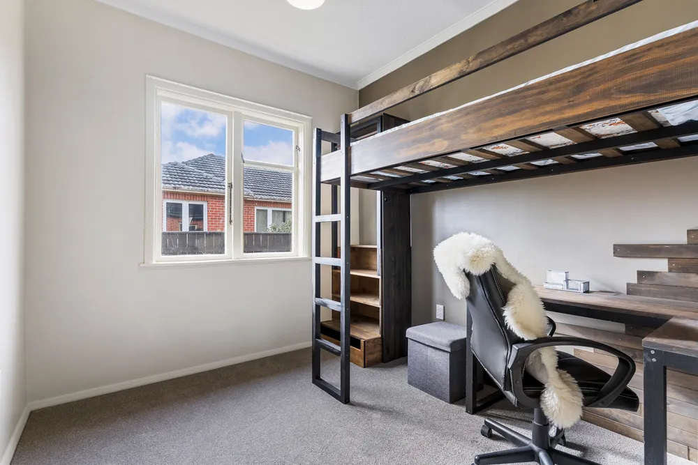 Photos of 2C Tararua Street