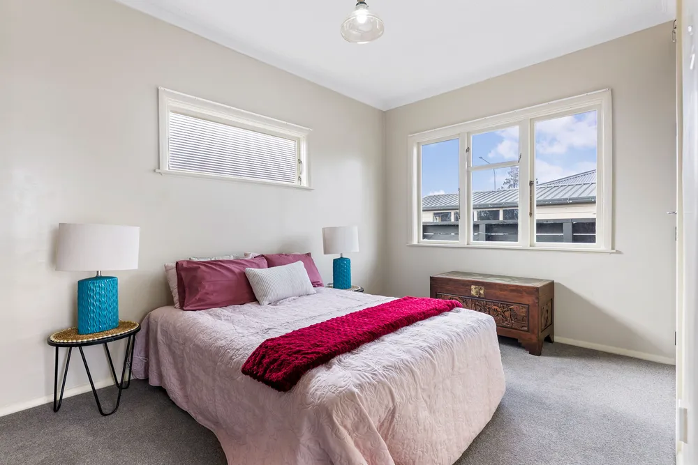 Photos of 2C Tararua Street