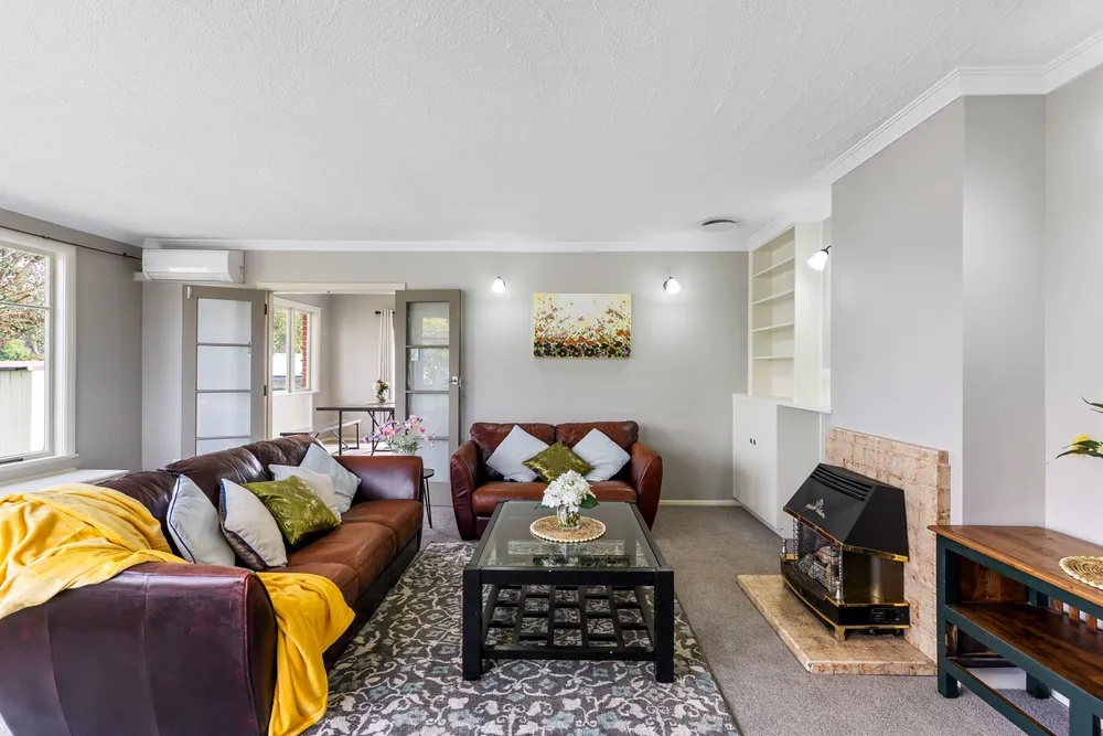 Photos of 2C Tararua Street