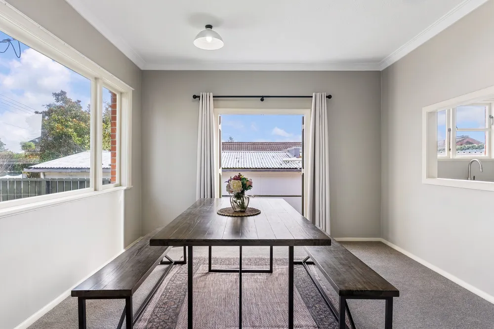 Photos of 2C Tararua Street