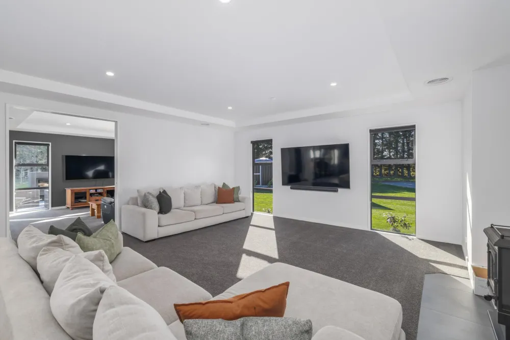 Photos of 37 Bradley Road