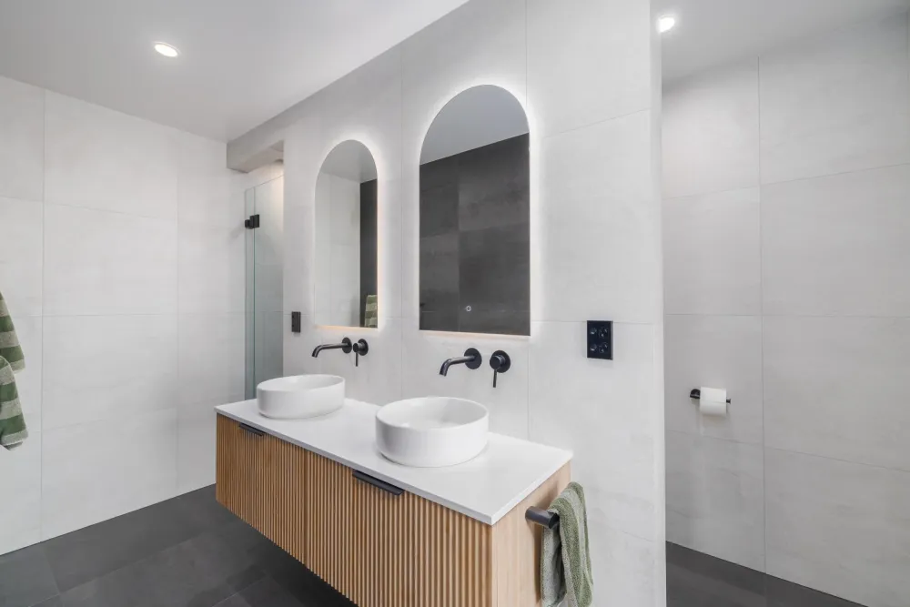 Photos of 37 Bradley Road
