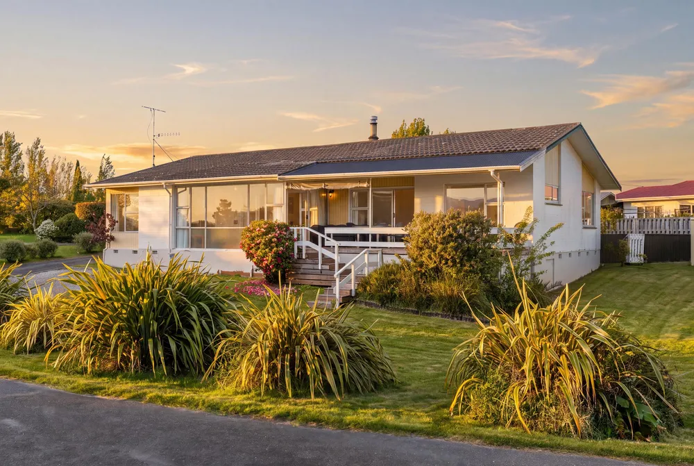 Photos of 40 Wharf Road
