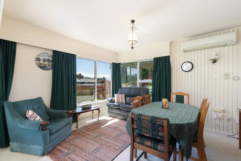 Photos of 40 Wharf Road