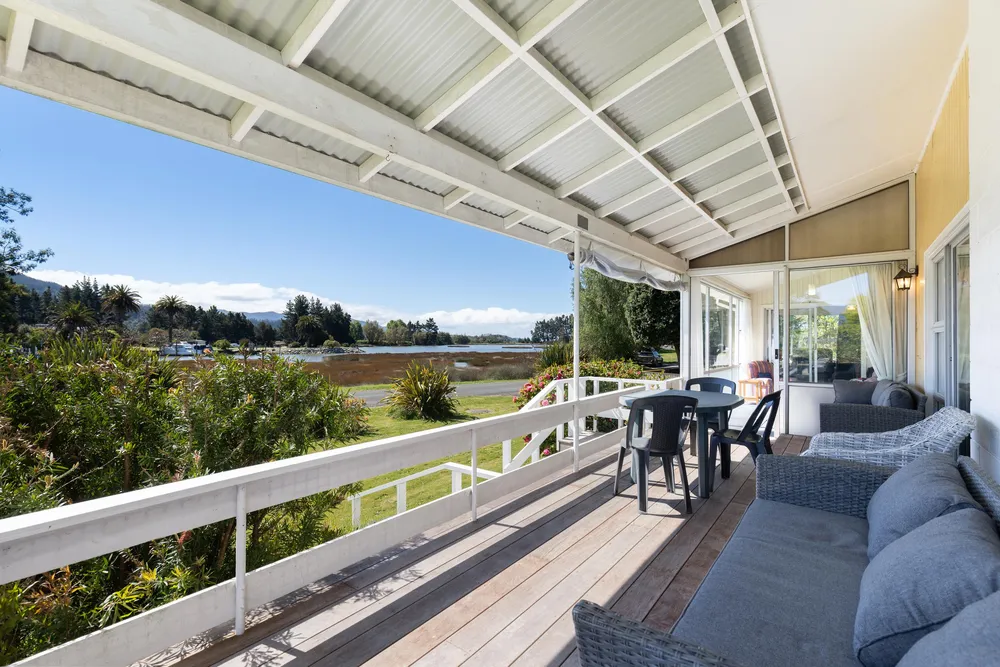 Photos of 40 Wharf Road