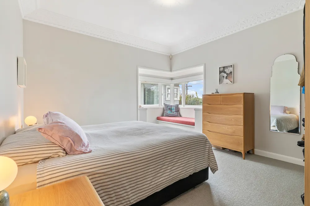 Photos of 75 Owairaka Avenue