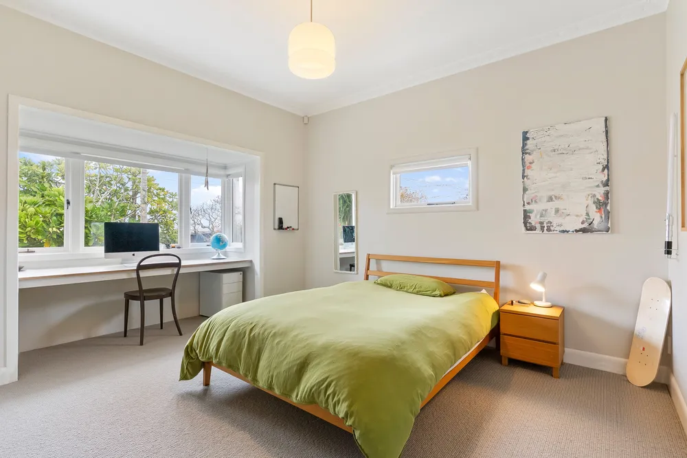 Photos of 75 Owairaka Avenue