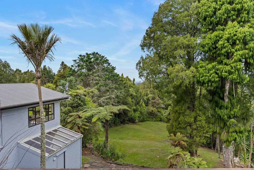 Photos of 38 Bush Road