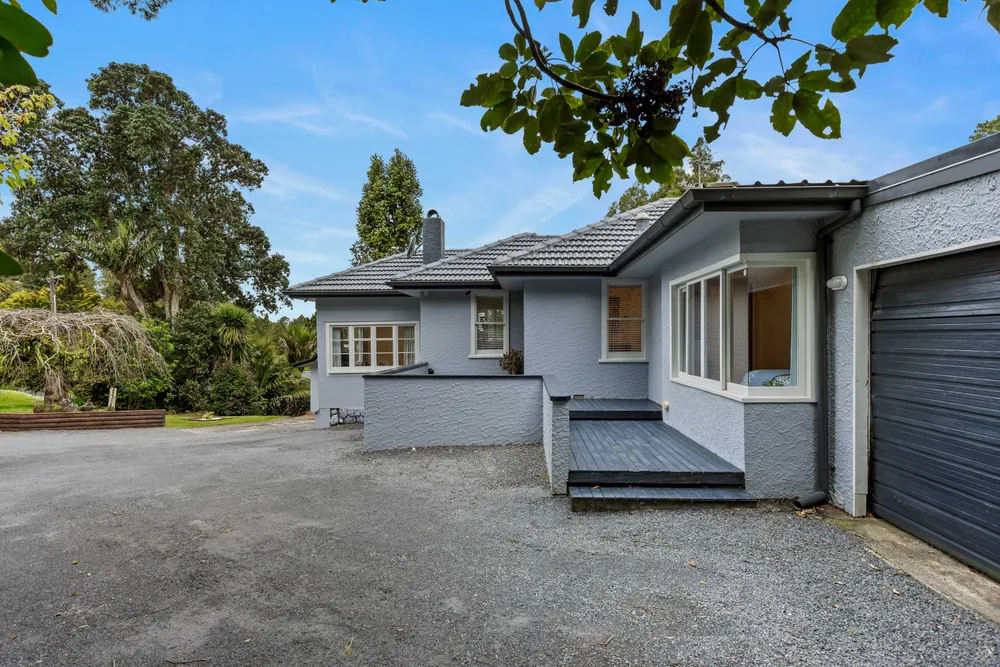 Photos of 38 Bush Road