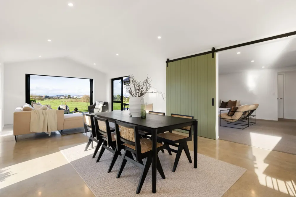 Photos of 89 Burbush Road