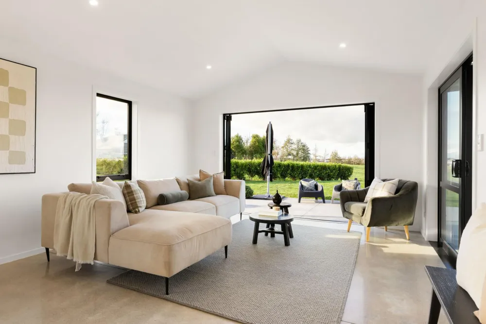 Photos of 89 Burbush Road