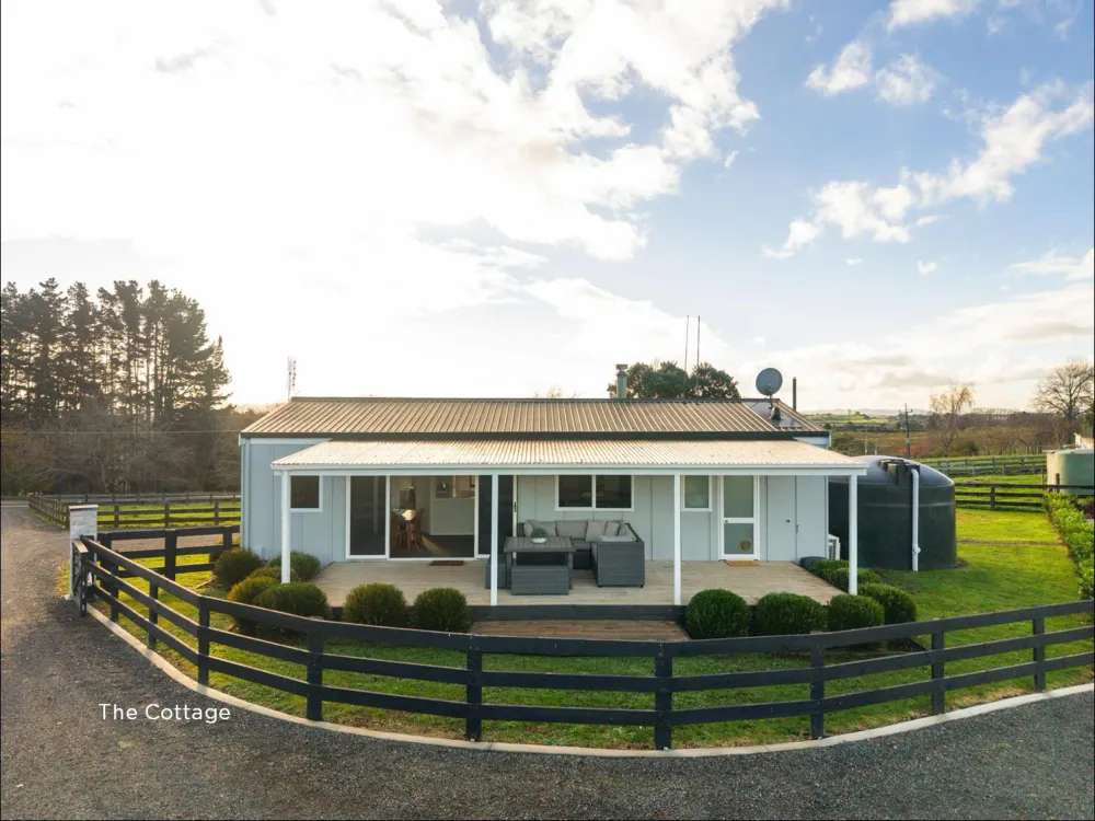 Photos of 89 Burbush Road