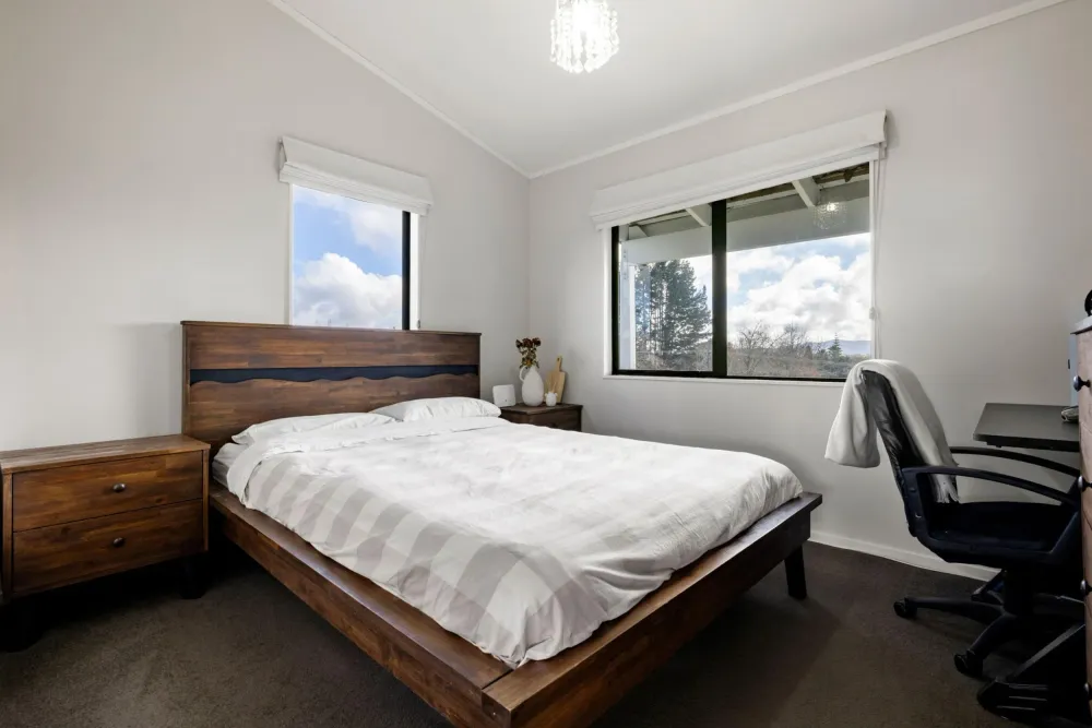 Photos of 89 Burbush Road