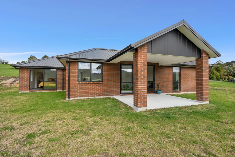 Photos of 14 Riversong Road