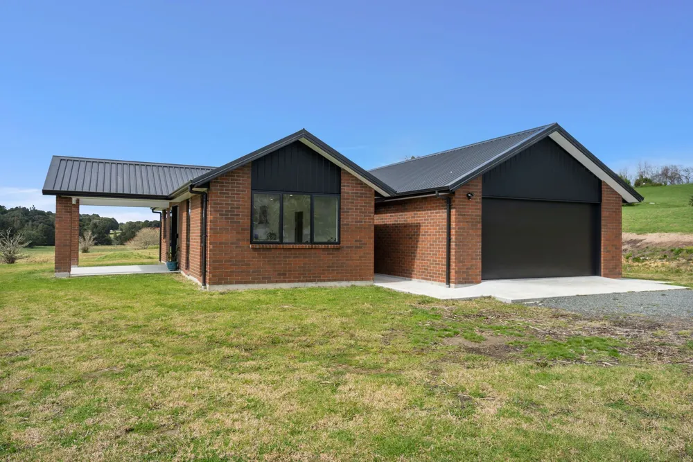 Photos of 14 Riversong Road