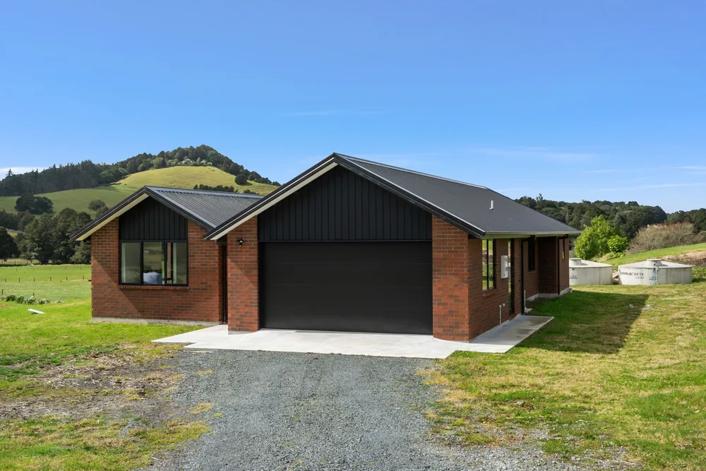 Photos of 14 Riversong Road