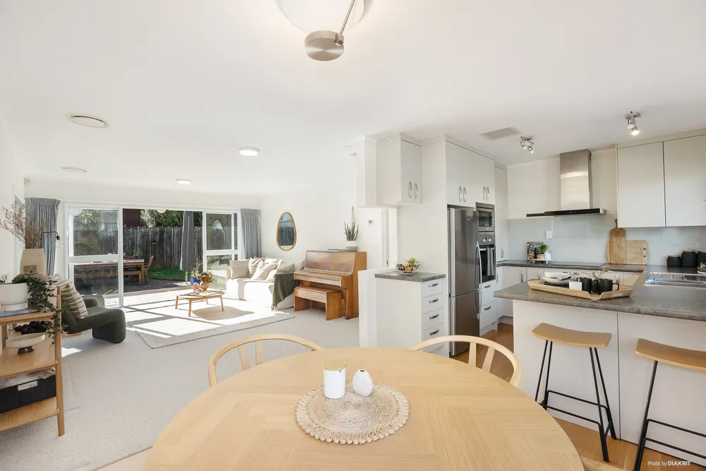 Photos of 2/11 Lonsdale Street