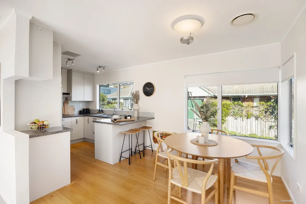 Photos of 2/11 Lonsdale Street