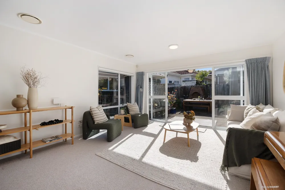 Photos of 2/11 Lonsdale Street