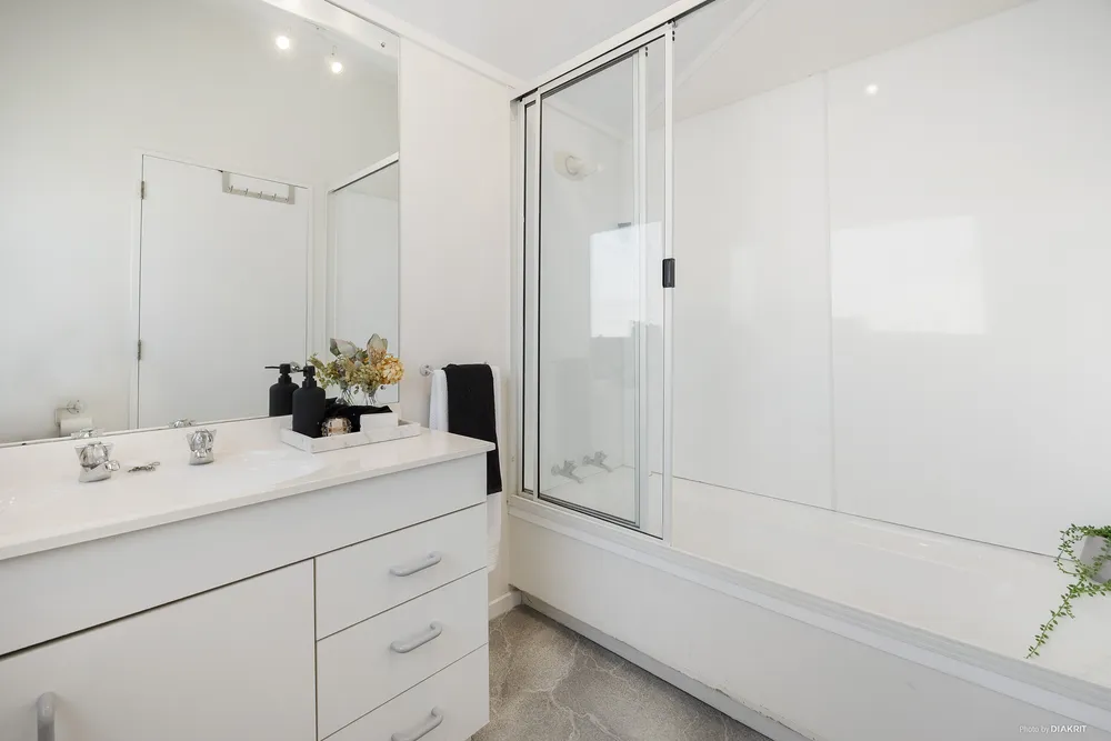 Photos of 2/11 Lonsdale Street