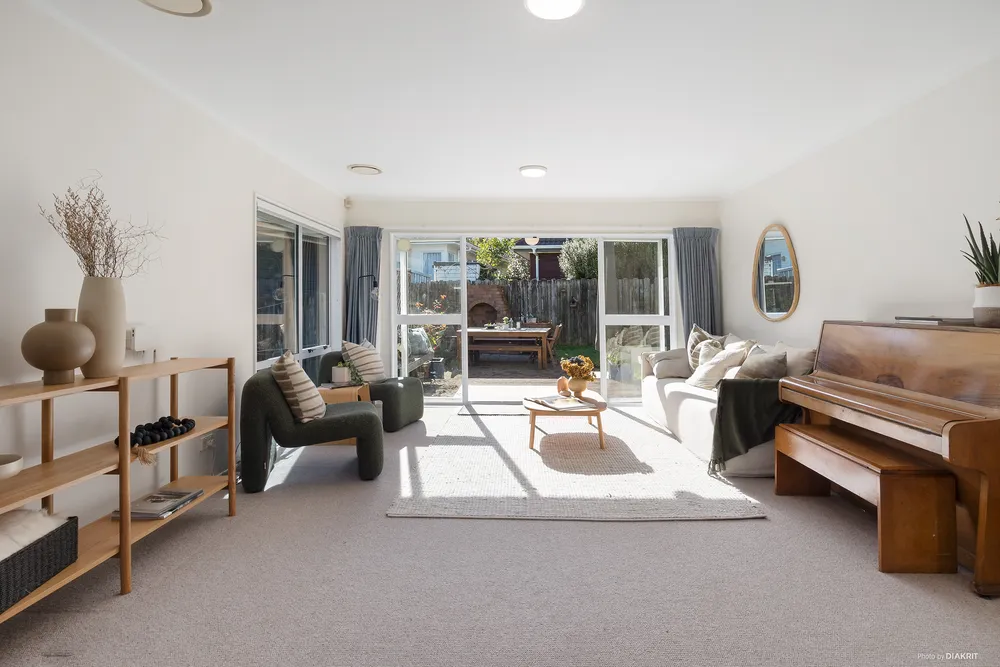 Photos of 2/11 Lonsdale Street