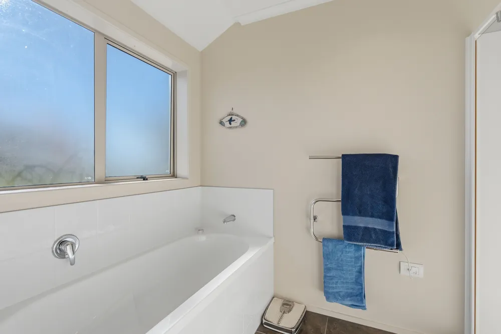 Photos of 630 Crane Road
