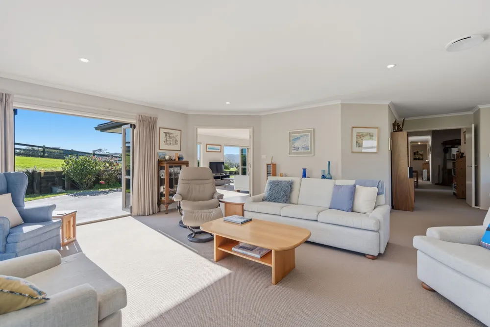 Photos of 630 Crane Road