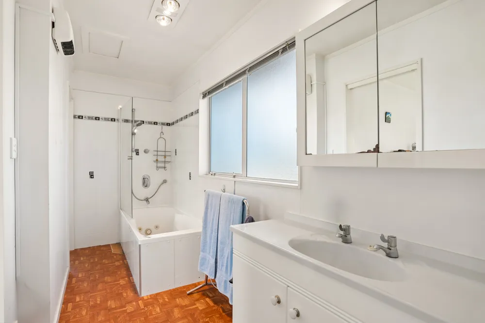Photos of 64 Titoki Street