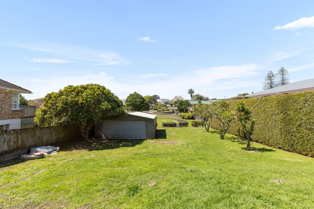 Photos of 8 Shortt Avenue