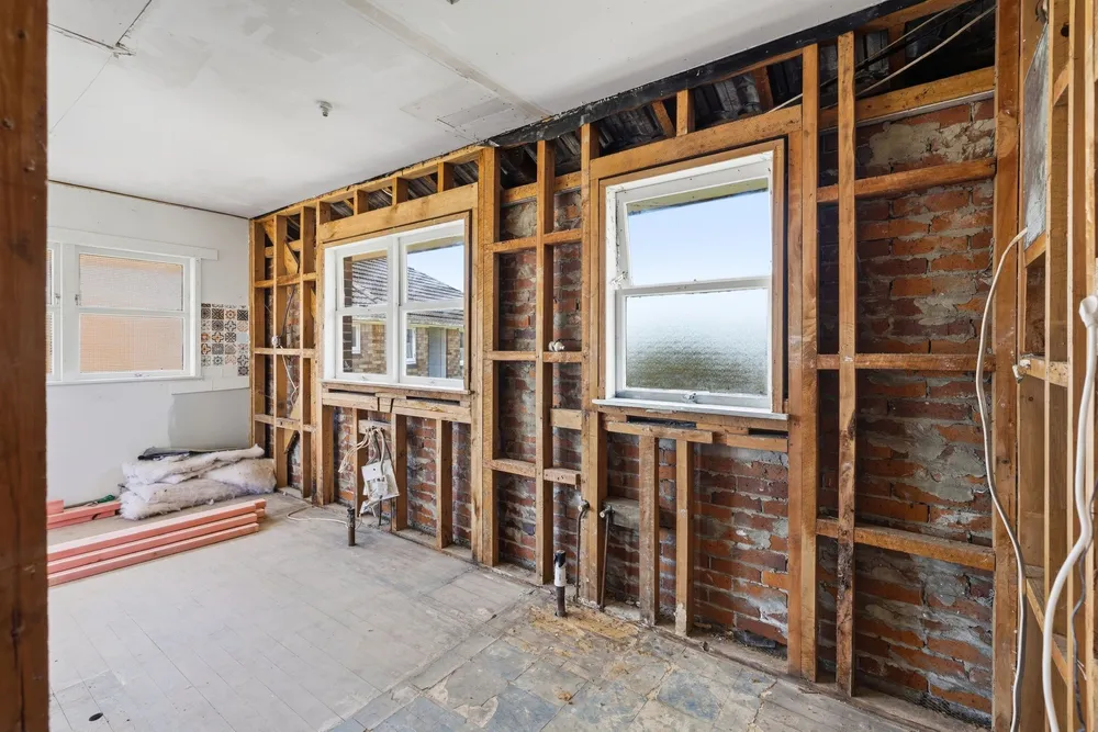 Photos of 8 Shortt Avenue