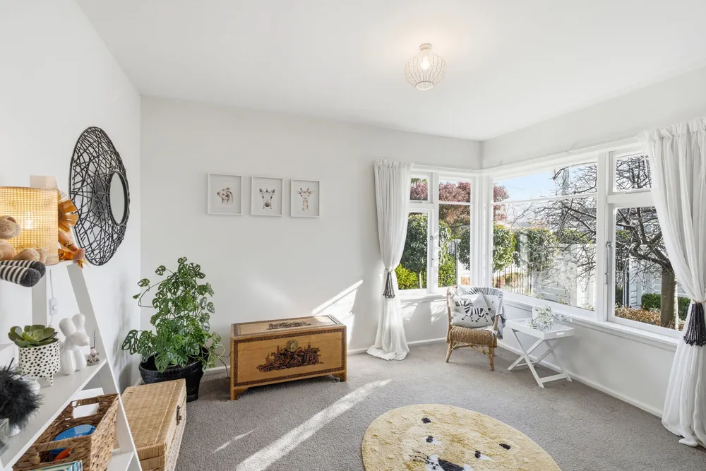 Photos of 2 Sabina Street