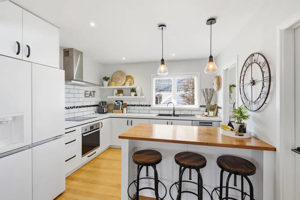 Photos of 2 Sabina Street