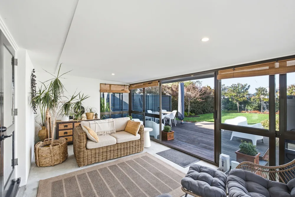 Photos of 2 Sabina Street