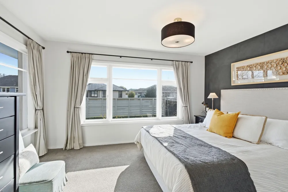 Photos of 2 Sabina Street