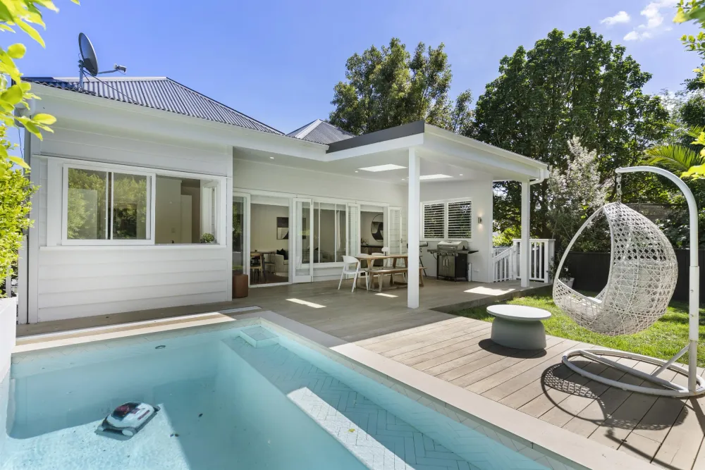 Photos of 47 Clifton Road
