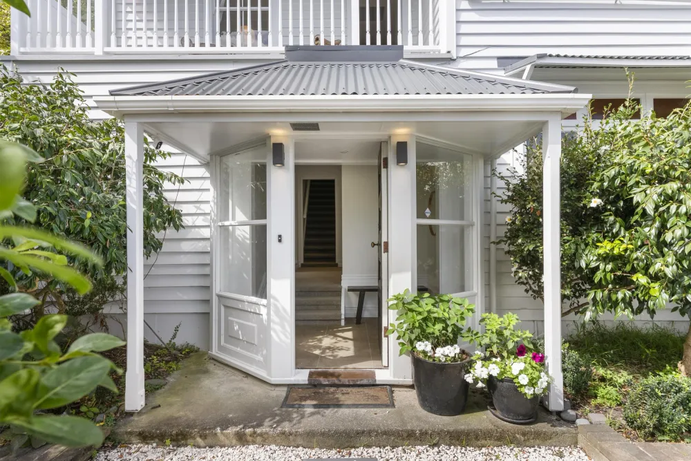 Photos of 47 Clifton Road