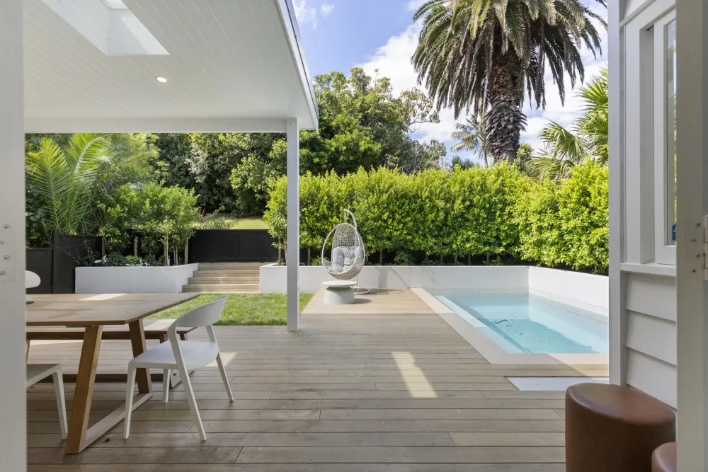 Photos of 47 Clifton Road