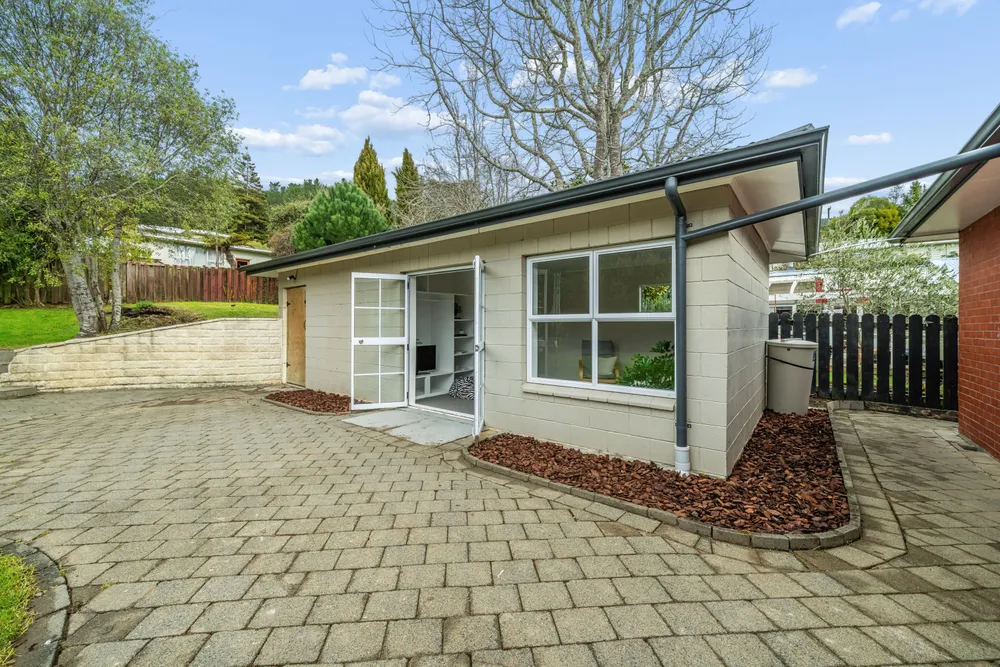 Photos of 12 Forest Road