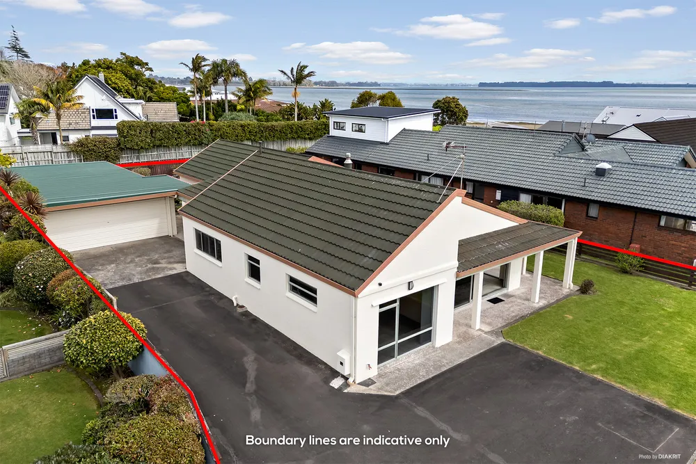 Photos of 23 Kiriwai Place