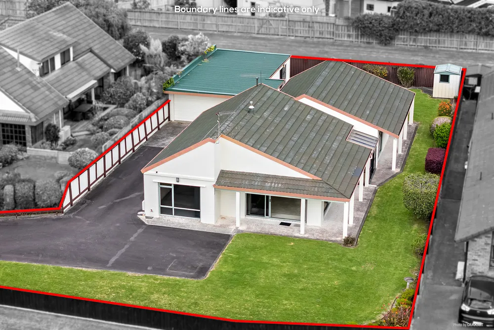 Photos of 23 Kiriwai Place