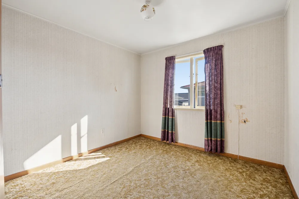 Photos of 316 Great North Road