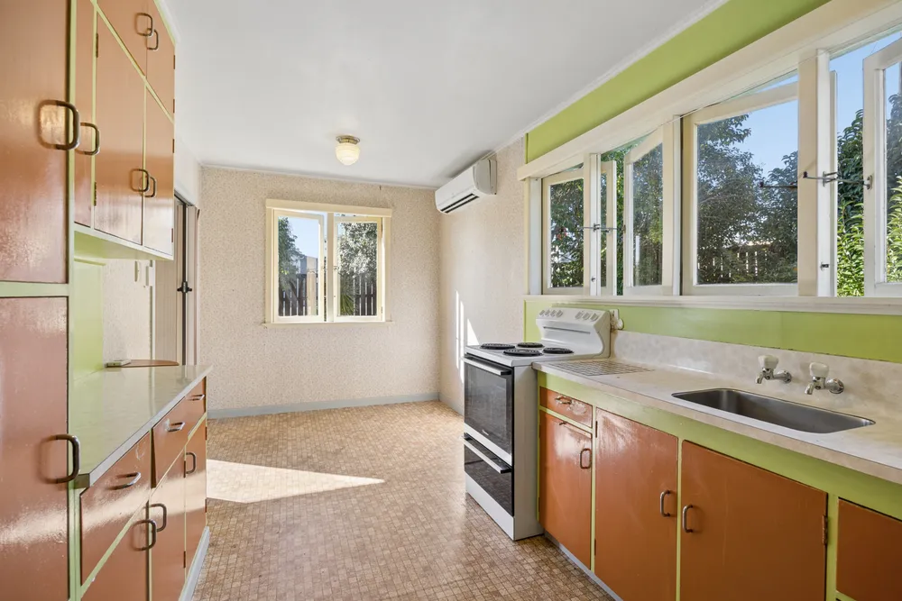 Photos of 316 Great North Road
