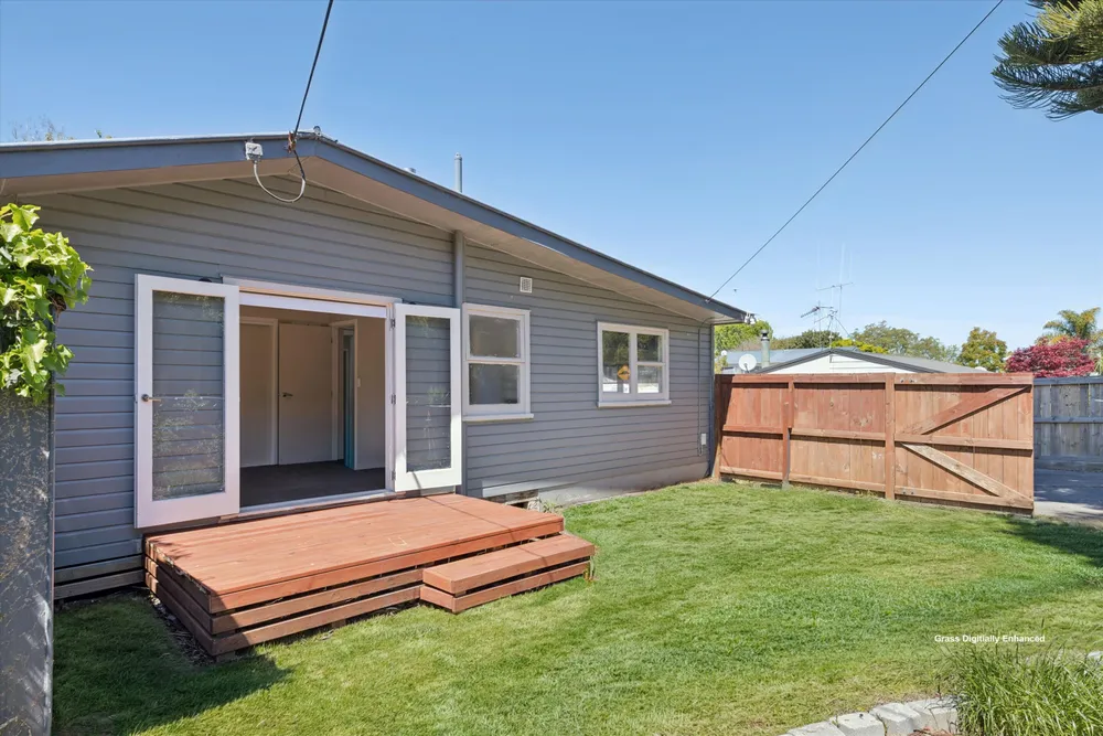 Photos of 87 Churchill Road