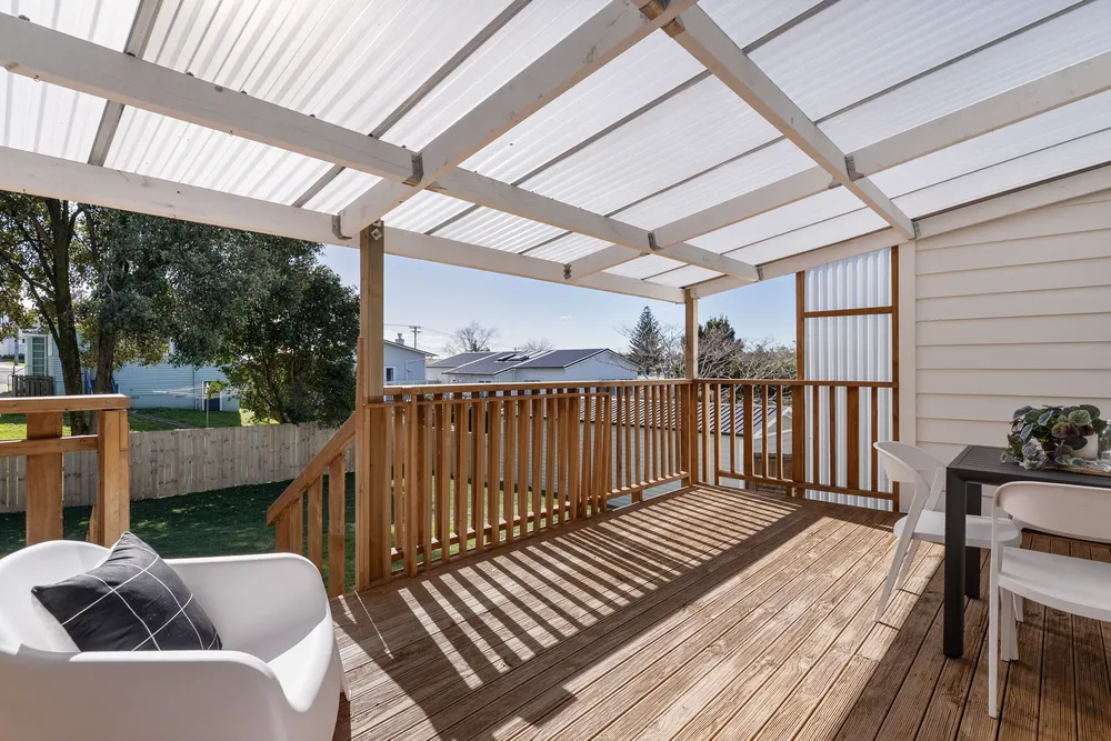 Photos of 42 Warwick Avenue
