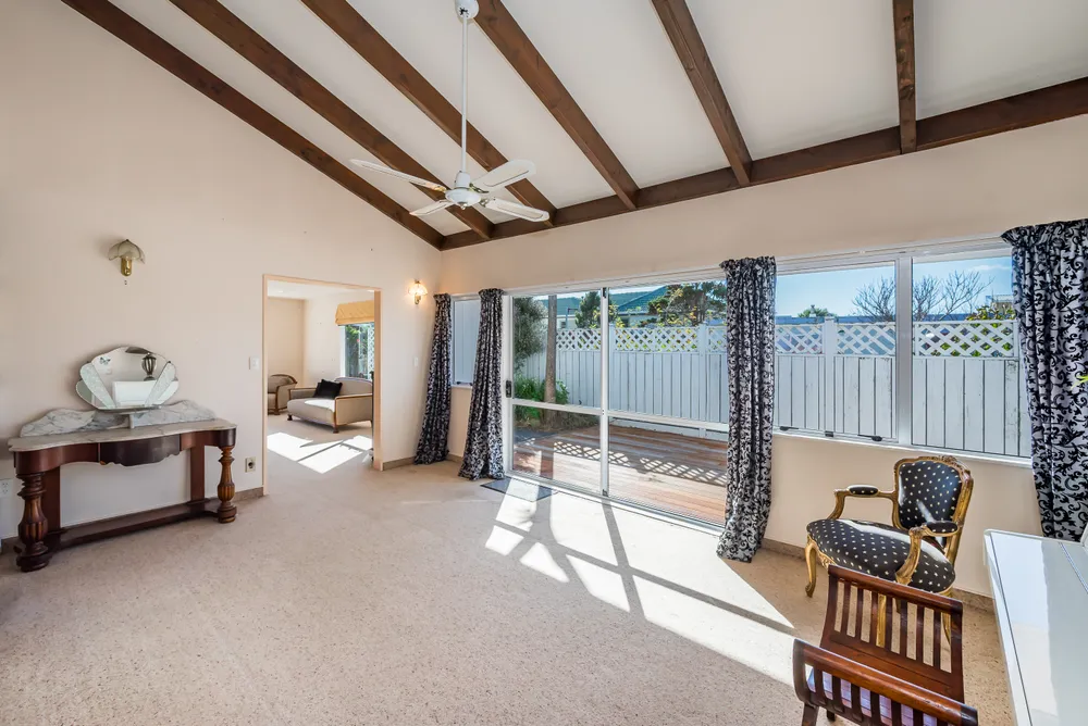 Photos of 8a Falla Street