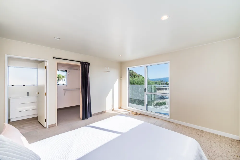 Photos of 8a Falla Street