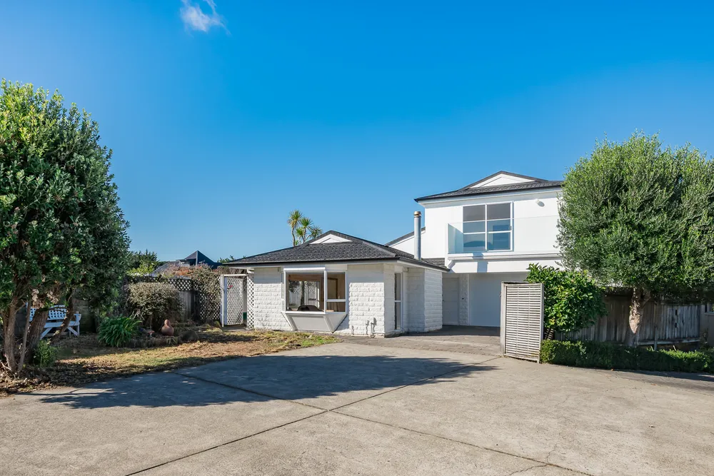Photos of 8a Falla Street