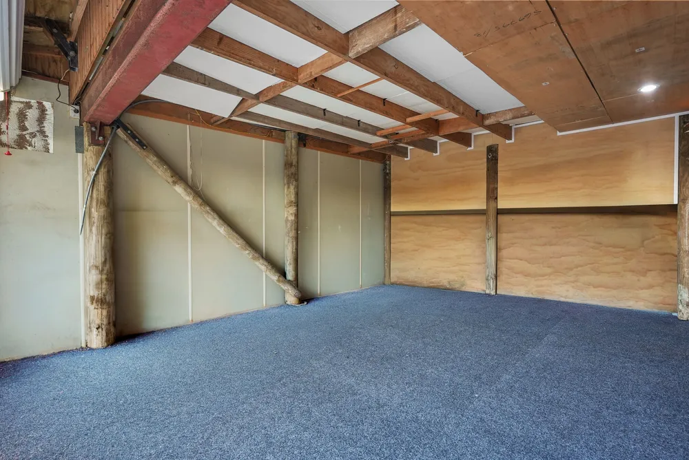 Photos of 504 Beach Road