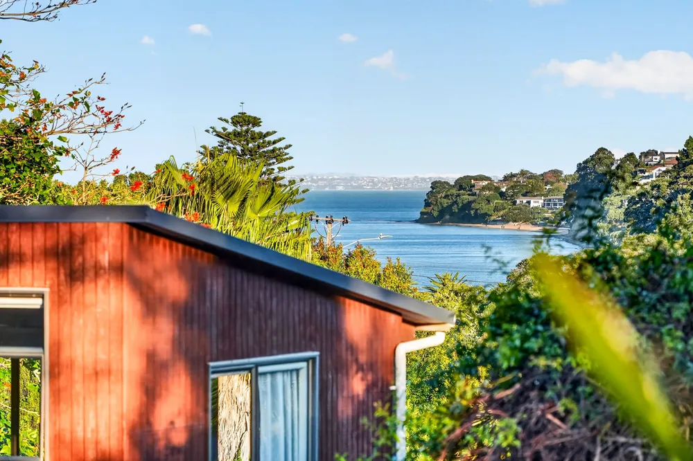Photos of 504 Beach Road
